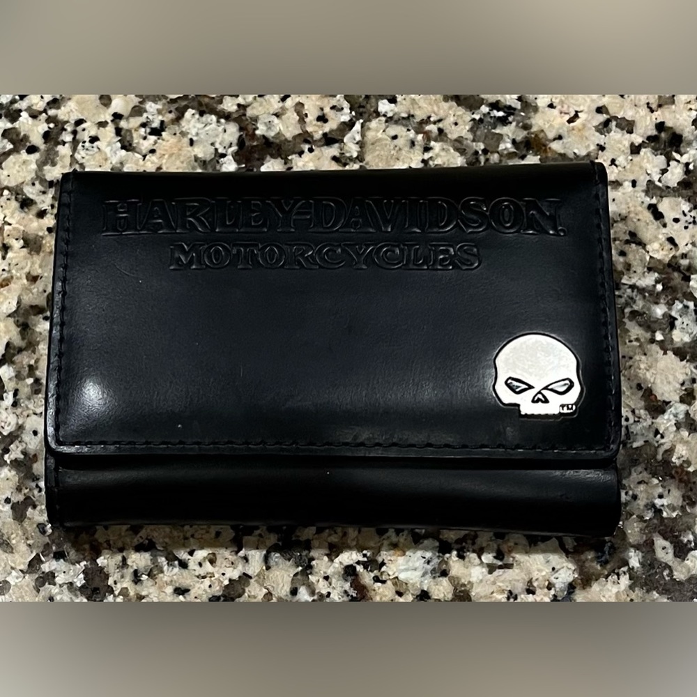 Harley Davidson Men’s Skull Medallion Core Biker Tri … Gem